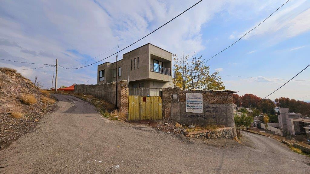 KR99-1020833 (1) ویلای نیمه کاره گل سرخ برای فروش در شنده کوهسار با کد KR99-1020833 لیست شده در روما۲۴ - Roma24 - عکس ۰۱