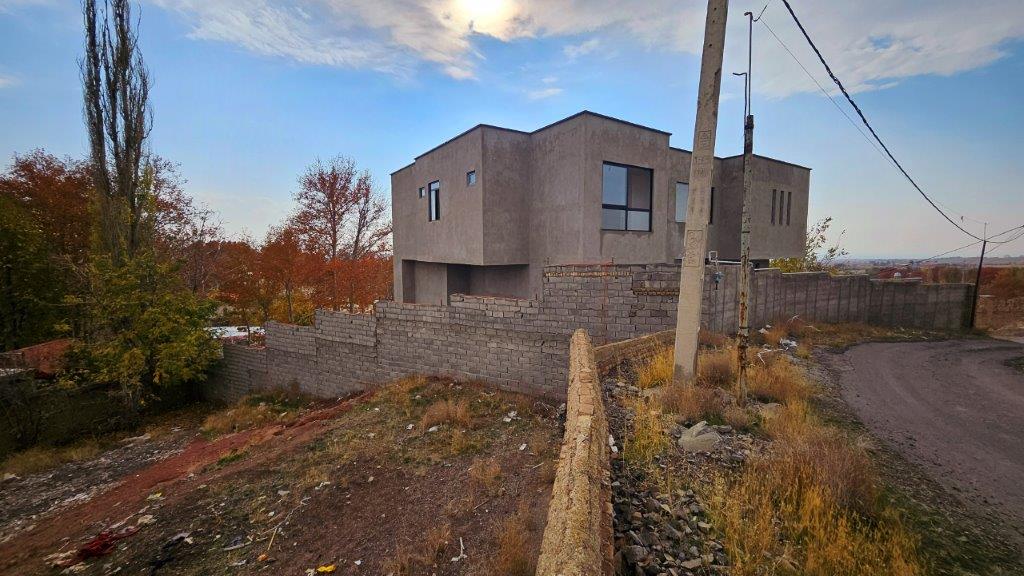 KR99-1020833 (7) ویلای نیمه کاره گل سرخ برای فروش در شنده کوهسار با کد KR99-1020833 لیست شده در روما۲۴ - Roma24 - عکس ۰۷