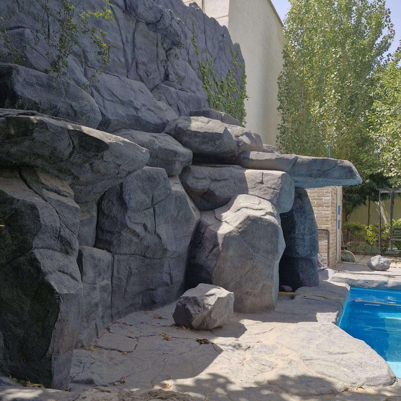 photo_2024-12-08_01-55-32