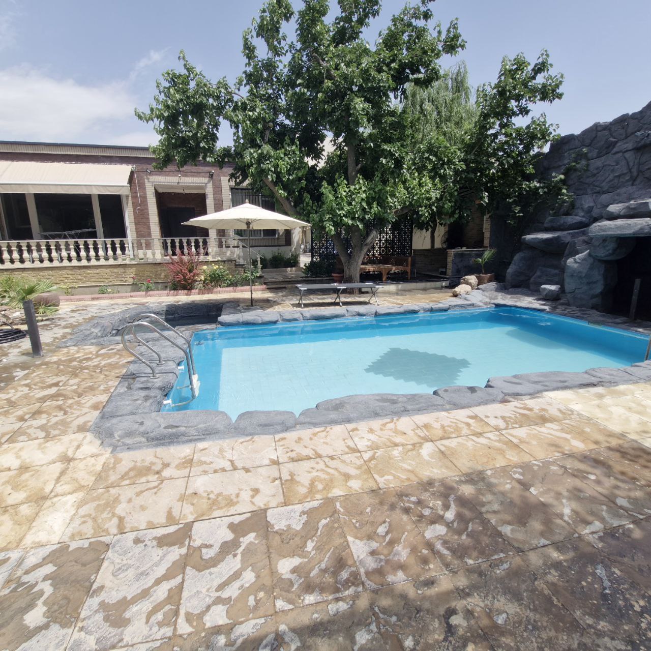 photo_2024-12-08_01-56-07